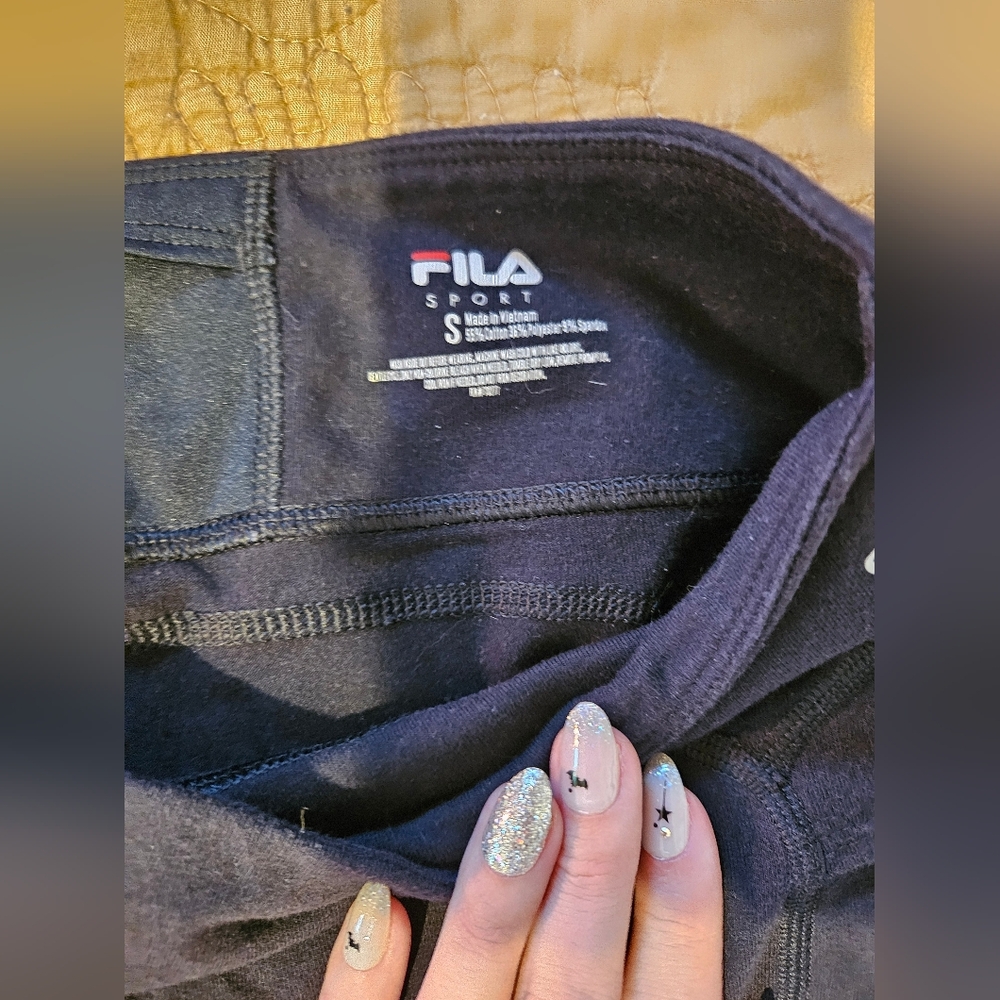 FILA Bundle - Picture 4 of 7